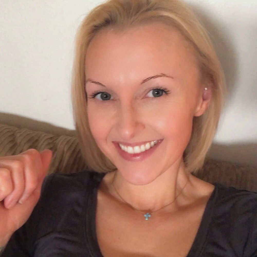Meet your Posher, Ashley